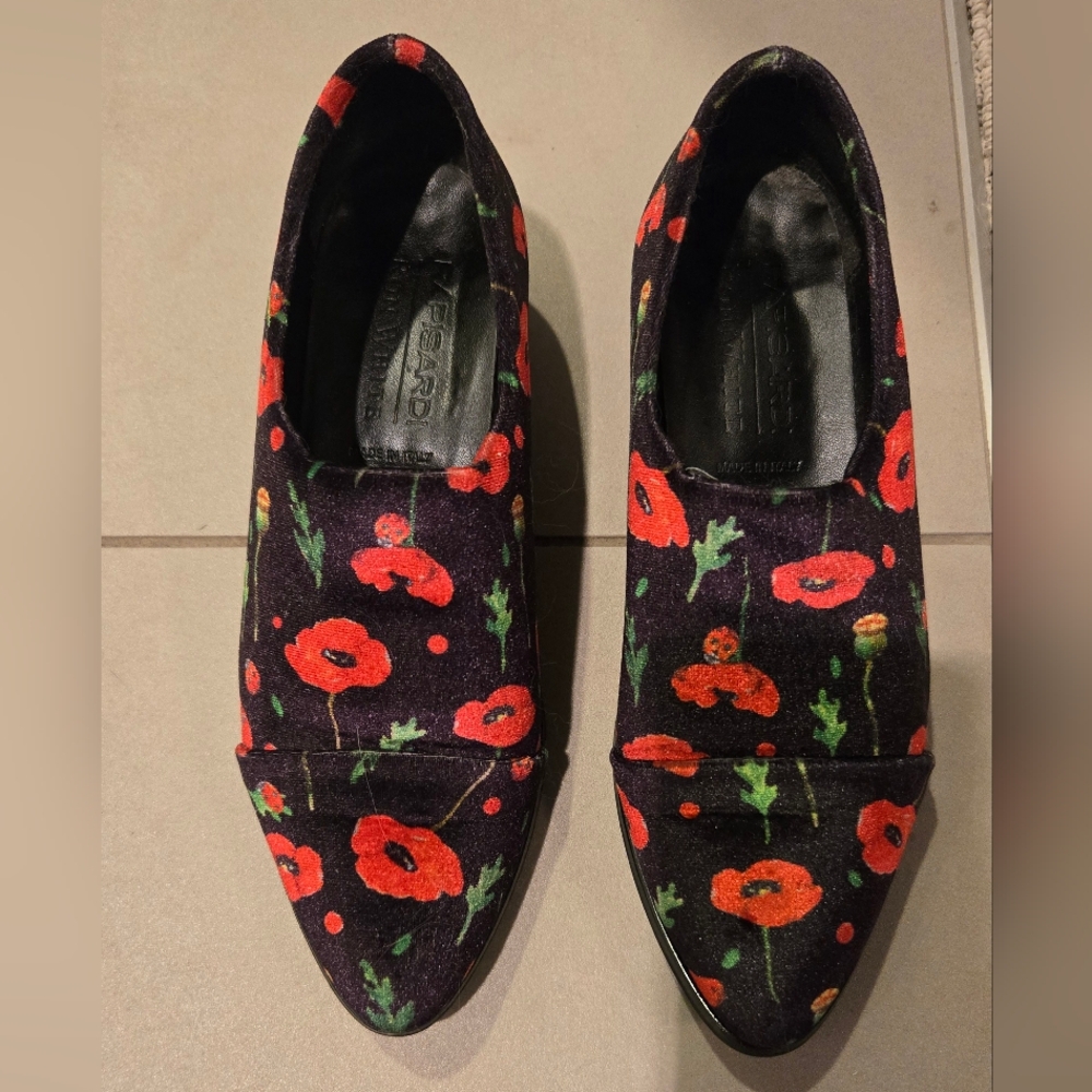 Rapisardi Ron White Matteya Slip-On ShoesWomen's Size 6 Velvet Poppy Floral